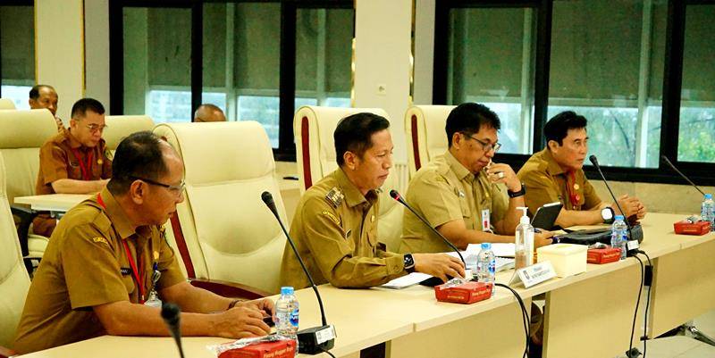 Pj Bupati Barito Utara Paparkan LPj Triwulan I Periode Kedua ke Itjen Kemendagri