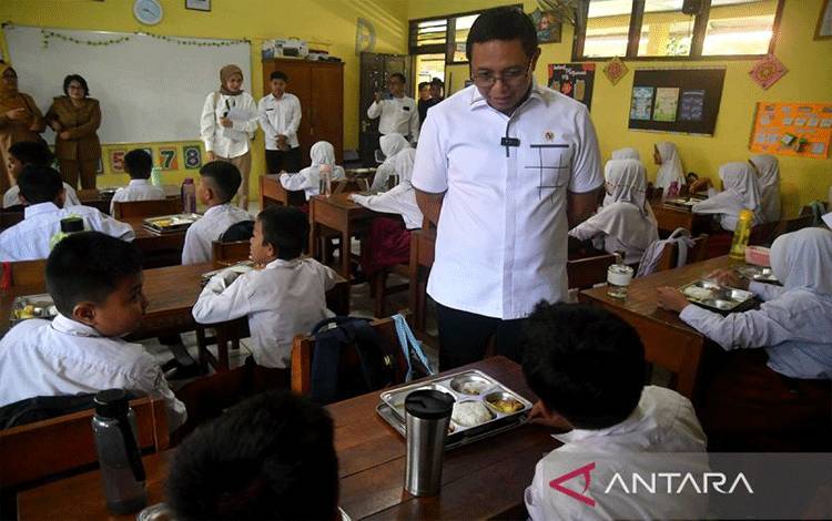 Istana Pastikan Insiden MBG di Sukoharjo Ditangani Sesuai SOP