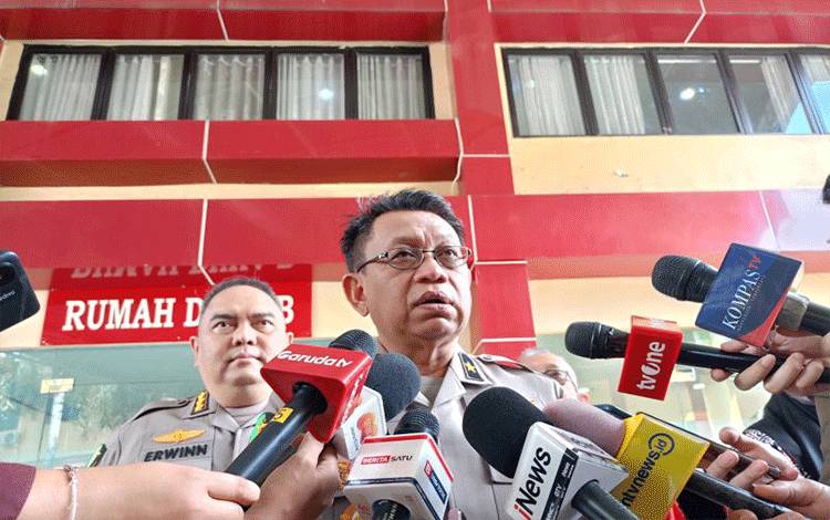 RS Polri Terima Lima Kantong Jenazah Korban Kebakaran Glodok Plaza