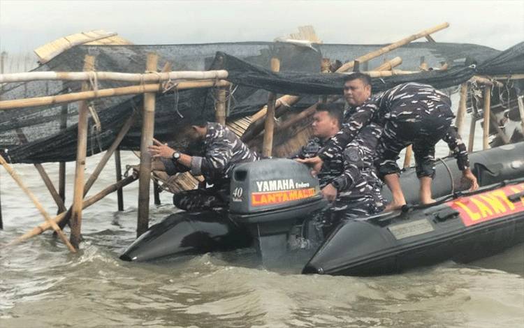 TNI AL Bongkar Pagar Laut Sesuai Perintah Presiden Prabowo