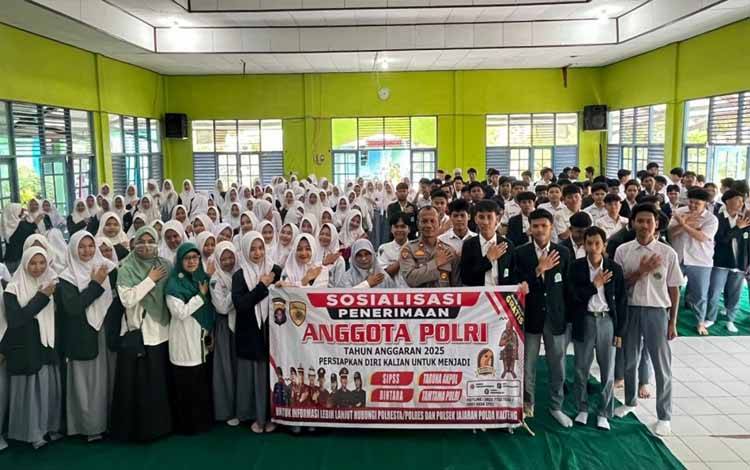 Sosialisasi Penerimaan Polri 2025 Disambut Antusias Siswa MAN Kapuas