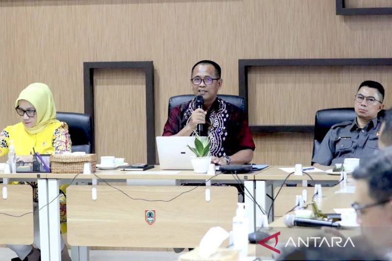 Pemprov Kalsel Paparkan Strategi Pelestarian Hutan kepada Kalteng
