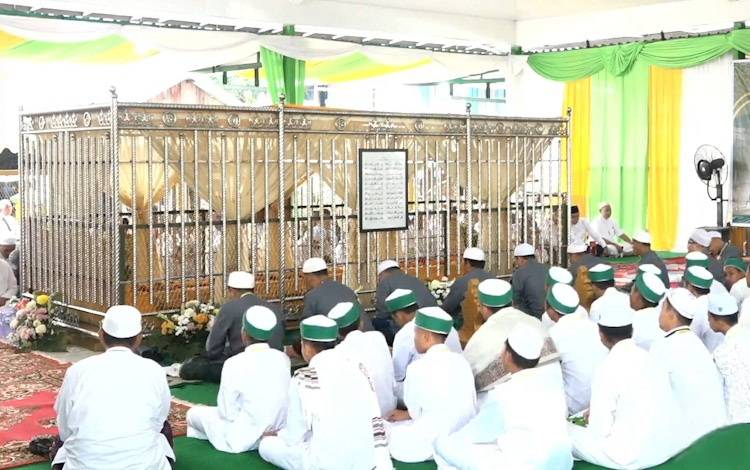 Pj. Bupati Kobar: Teladani Kiai Gede, Bersatu untuk Kemaslahatan Daerah