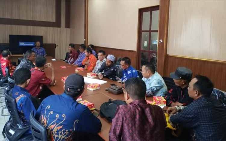 Penegasan Batas Desa Rungau Raya Disepakati dalam Rapat Koordinasi
