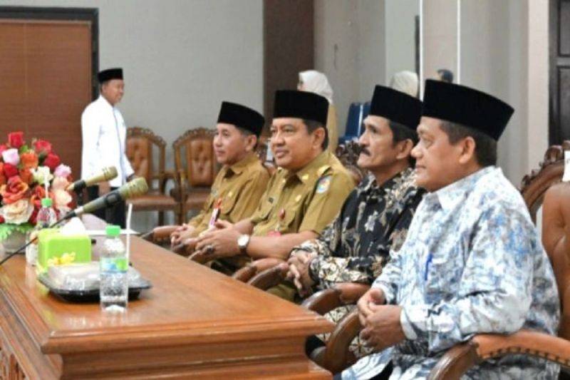 Pemkab Kobar dan Tokoh Agama Tingkatkan Pembinaan Moral Masyarakat