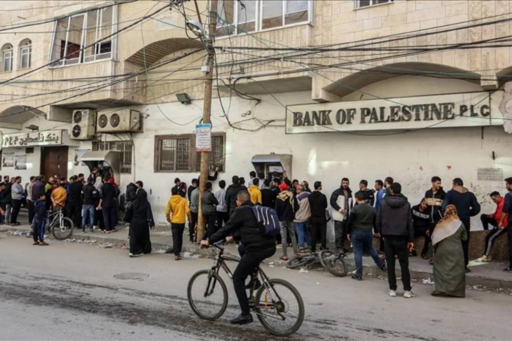 Otoritas Moneter Palestina Arahkan Bank Melanjutkan Layanan di Gaza