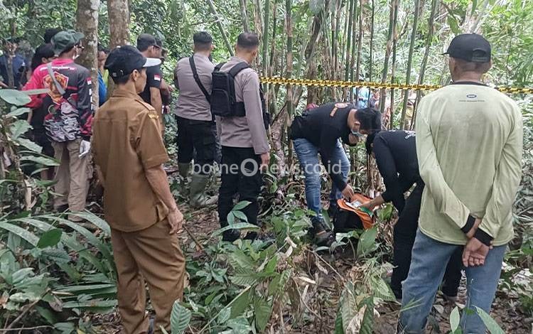 Polsek Dusun Tengah Selidiki Penemuan Mayat di Sungai Mampahe
