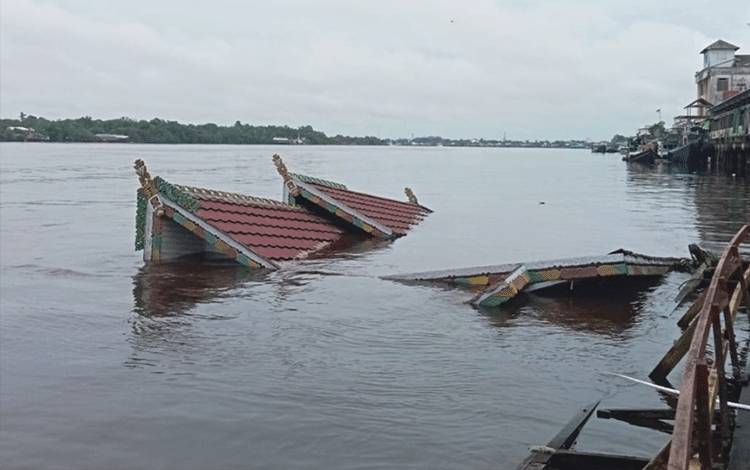 Dewan Soroti Tenggelamnya Kapal Wisata Susur Sungai Milik Pemkab Kotim