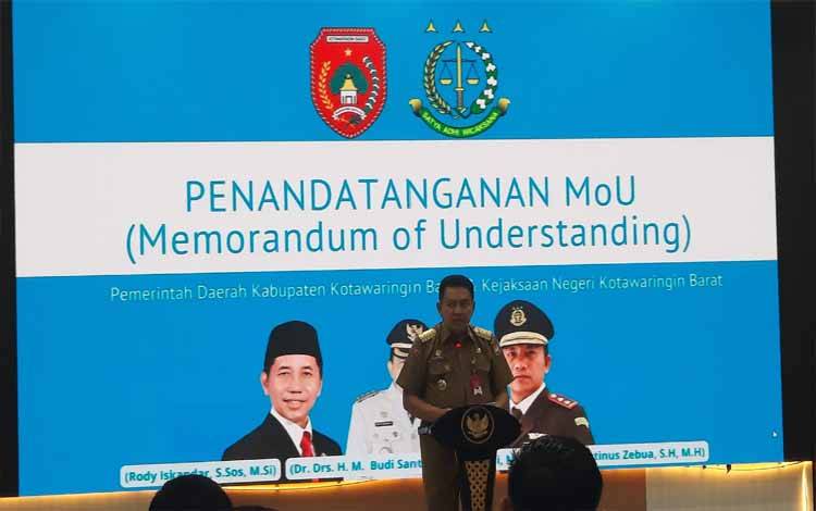 Pj Bupati Kobar Apresiasi MoU dengan Kejari, Tekankan Kepastian Hukum dalam Pemerintahan