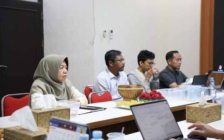 Rapat pengawasan program cetak sawah di Dinas TPHP Kalteng. (FOTO: IST)