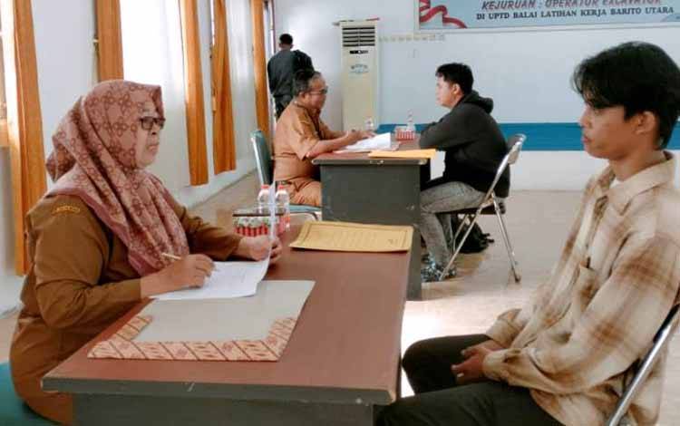 Disnakertranskop UKM Barito Utara Gelar Seleksi Rekrutmen Pelatihan Tenaga Kerja