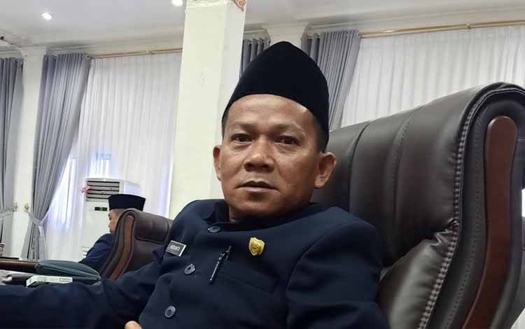 1.000 Patok Tanda Batas Dipasang, Ini Kata Anggota DPRD Barito Utara