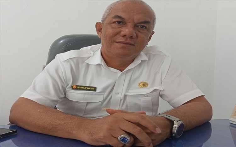 Kepala Bidang Perumahan Disperkim Kobar, Letus Kilat Mantikei saat ditemui, Rabu, 22 Januari 2025 (FOTO: NURITA)