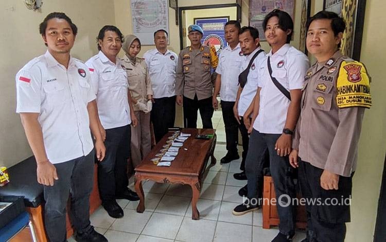 Polres Barito Timur Lakukan Tes Urine terhadap Personel Satresnarkoba