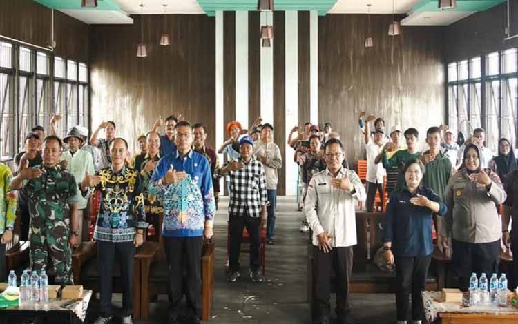 Pemko Palangka Raya Gelar Pelatihan Pembuatan Pakan Ikan