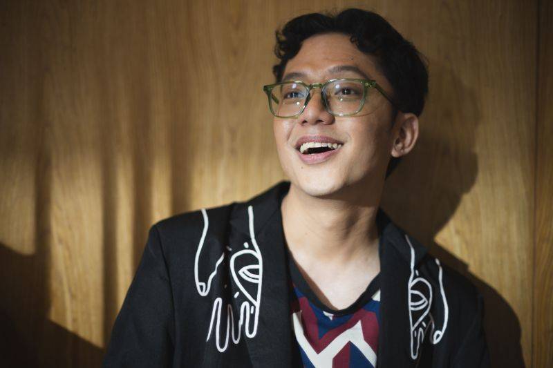 Sezairi Telusuri Identitasnya Melalui Lagu berbahasa Indonesia "Kata"
