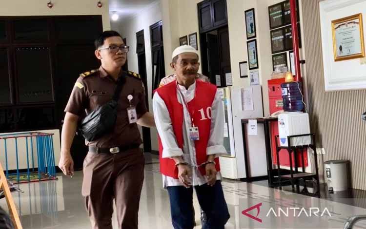 Hakim Vonis 11 Tahun Pembunuh Aktivis Lingkungan Meratus