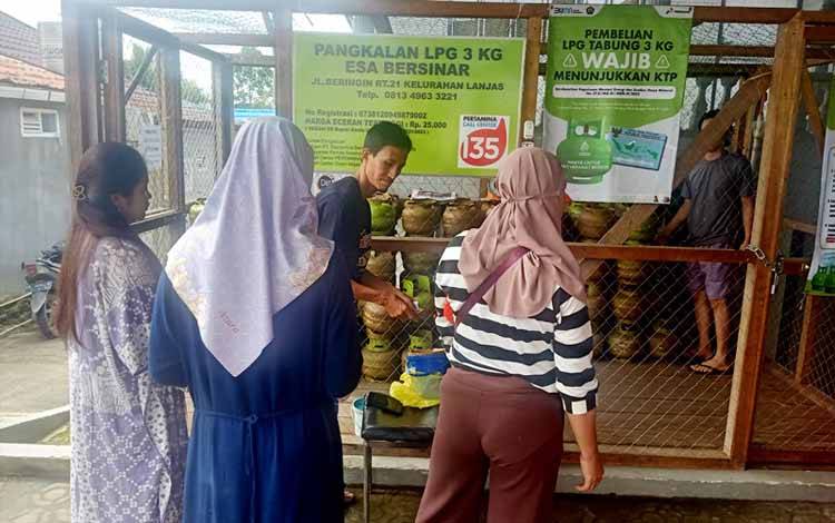 Yon Husni Klarifikasi Terkait Penyaluran LPG 3 Kg di Pangkalan Esa Bersinar