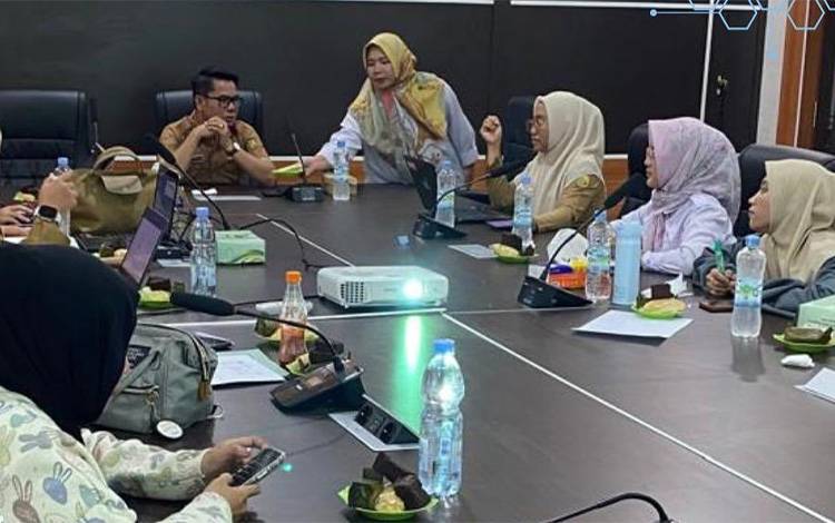 DLH Palangka Raya Perkuat Layanan Laboratorium untuk Capai Target 2025