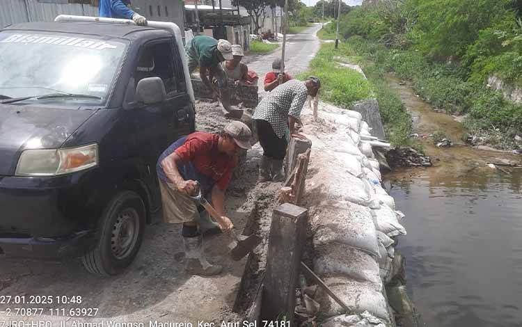 Warga Apresiasi Langkah Cepat PUPR Tangani Jalan Nyaris Longsor di Dekat SD Imam Syafi'i