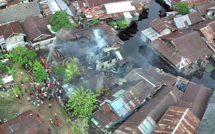 DPRD Kotim Usulkan Relokasi Rumah Warga di Bantaran Sungai untuk Kurangi Risiko Kebakaran