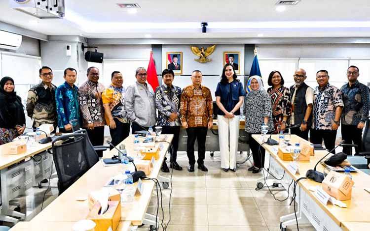 Menhub-Menpar Koordinasi Penangan Kepadatan Tempat Wisata saat Lebaran