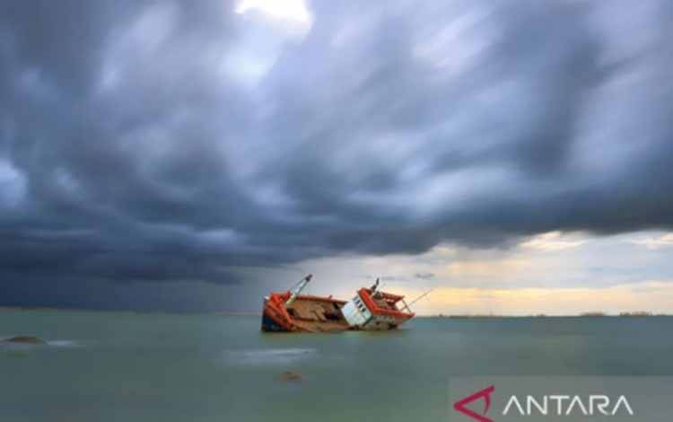 Kapal Pukat Tenggelam di Korsel, Sebabkan 6 Awak Hilang Termasuk WNI