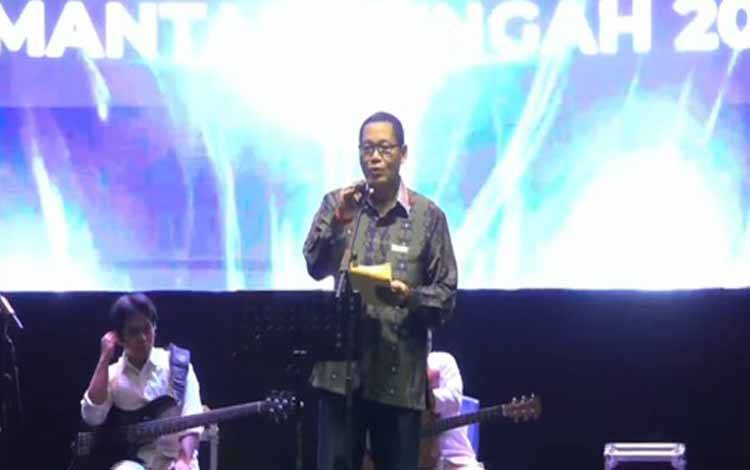 Sahli Gubernur Yuas Elko Tutup Festival Persahabatan Kalimantan Tengah