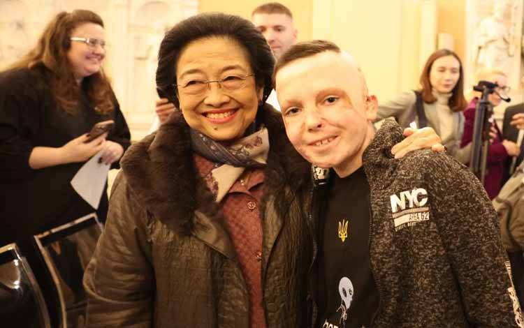 Megawati Kunjungi Roma Temui Anak Korban Perang Palestina dan Ukraina