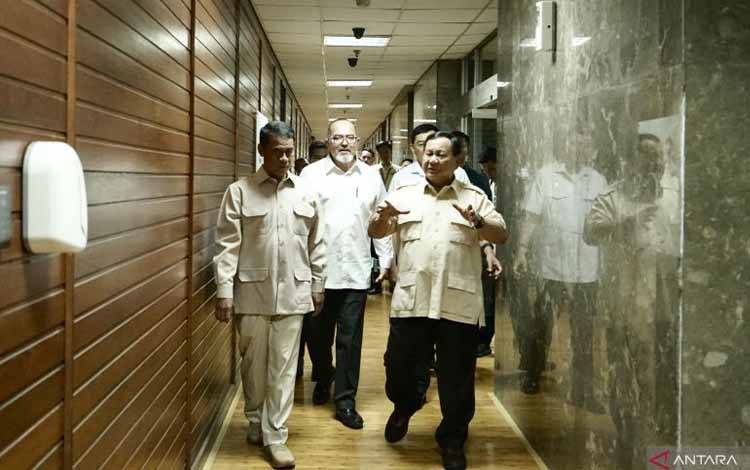 Presiden Prabowo Siap Terbitkan PP untuk Atur HPP Gabah Rp6.500