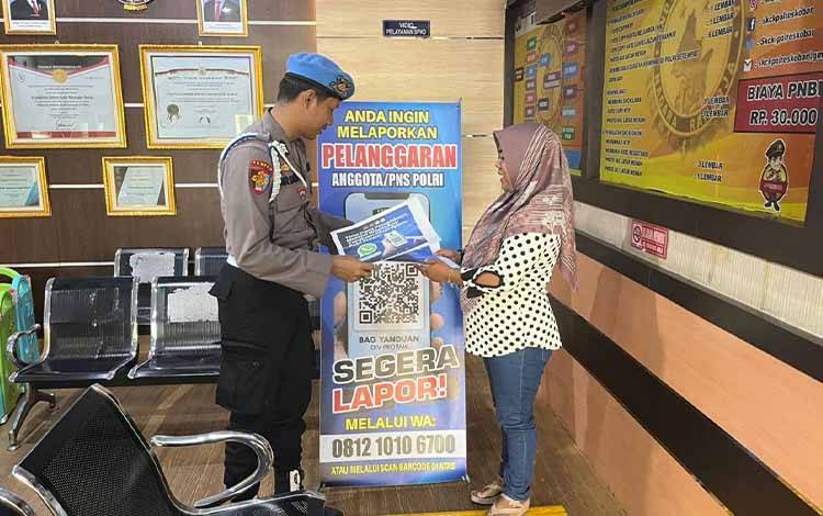 Memudahkan Pengaduan Masyarakat, Propam Polres Kotawaringin Barat Sosialisasikan WA Yanduan