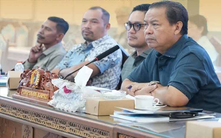 Pansus I Raperda Kalteng Bahas Pemenuhan Hak Penyandang Disabilitas