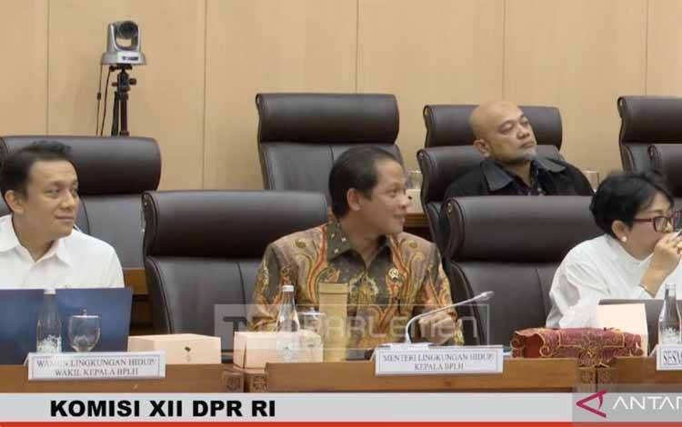 KLH Segera Terbitkan Sanksi Paksaan Pemerintah untuk Pemda Bulan Ini