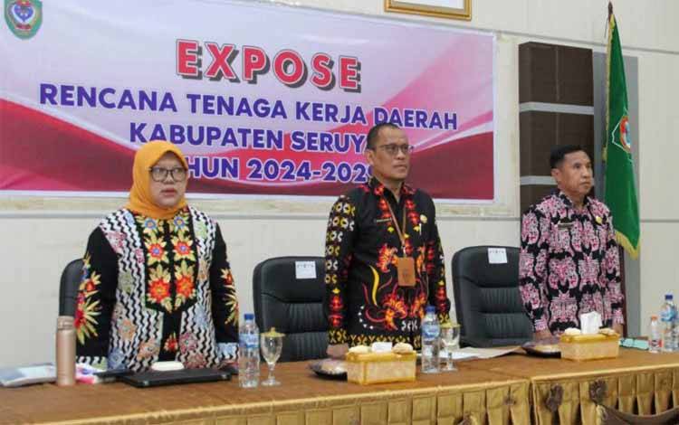 Pj Sekda Seruyan Buka Expose Rencana Tenaga Kerja Daerah Kabupaten 2024-2029