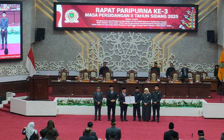 DPRD Kalteng Gelar Paripurna Pemberhentian dan Pengangkatan Gubernur-Wakil Gubernur