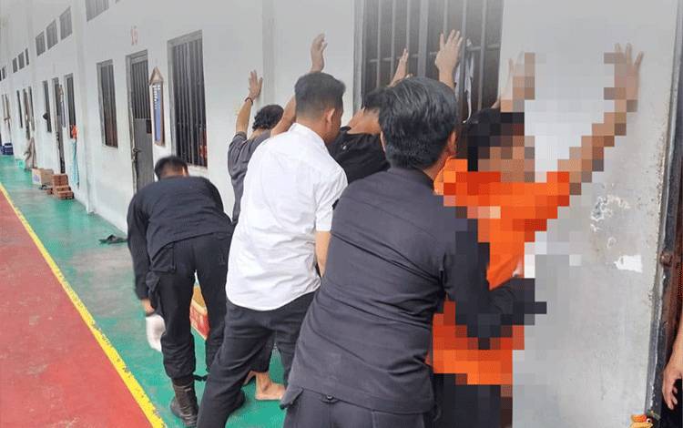 Rutan Kelas IIA Palangka Raya Gelar Razia, Sita Sejumlah Barang Terlarang