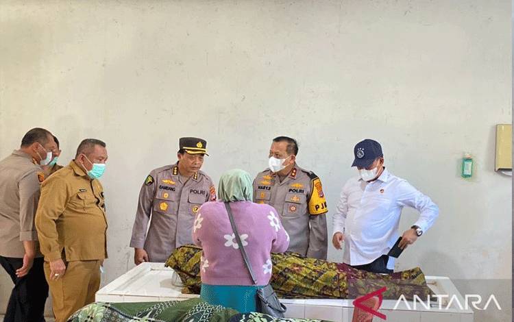 Inafis Polri Identifikasi Korban Kecelakaan Speedboat