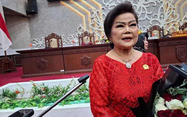 DPRD Kalteng Ajak Perempuan Kalteng Tingkatkan Kemampuan