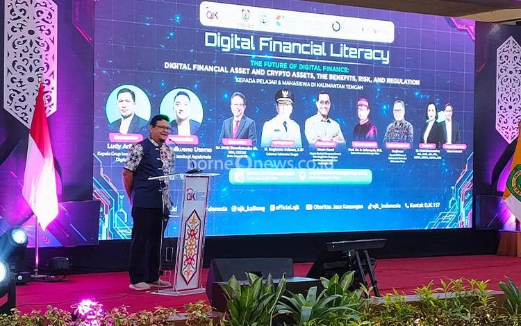 Kuliah Umum di Universitas Palangka Raya: Pentingnya Literasi Keuangan di Kalangan Mahasiswa