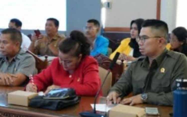 DPRD Kalteng Ajak Masyarakat Bangga dan Beli Produk Lokal
