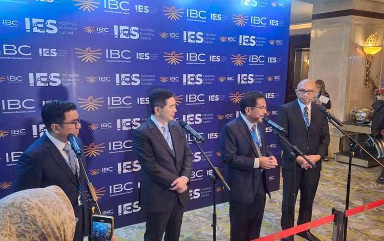 Konferensi pers Indonesia Economic Summit (IES) 2025 di Jakarta, Selasa (18/2/2025). ANTARA/Bayu Saputra