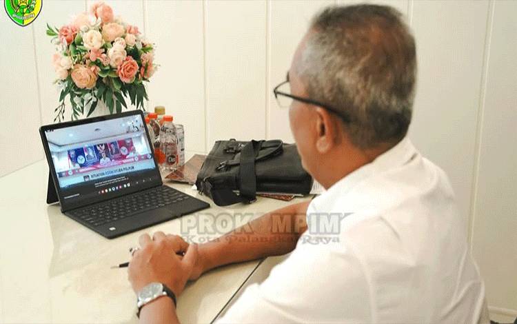Pj Sekda Palangka Raya Ikuti Diskusi Virtual Bahas Ketahanan Ekonomi Sosial dan Budaya
