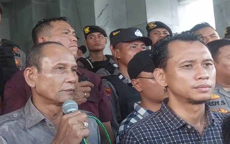 Ketua DPRD Apresiasi Aksi Damai Gemuruh Kalteng dan Janji Sampaikan Tuntutan ke Pemerintah