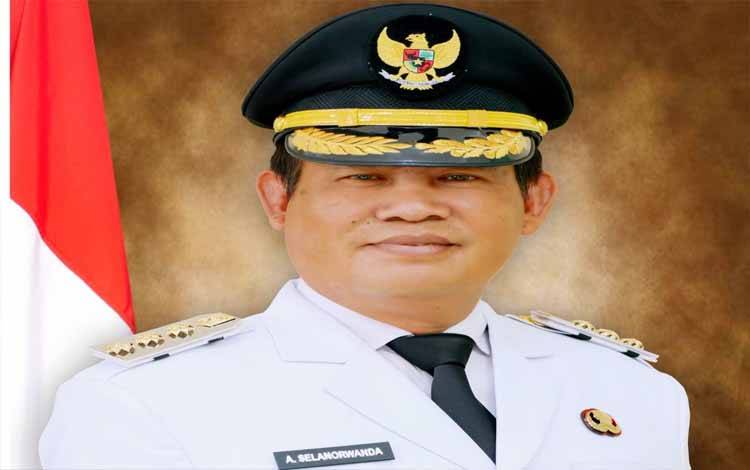 Ini Profil Singkat Ahmad Selanorwanda Bupati Seruyan