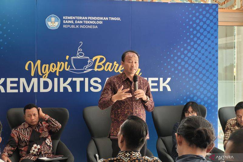 Kemdiktisaintek Ungkap Strategi Transformasi Digital Perguruan Tinggi
