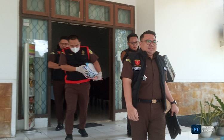 Tersangka Korupsi Pabrik Tepung Ikan Kembali Dipanggil Kejari Kobar 26 Februari 2025
