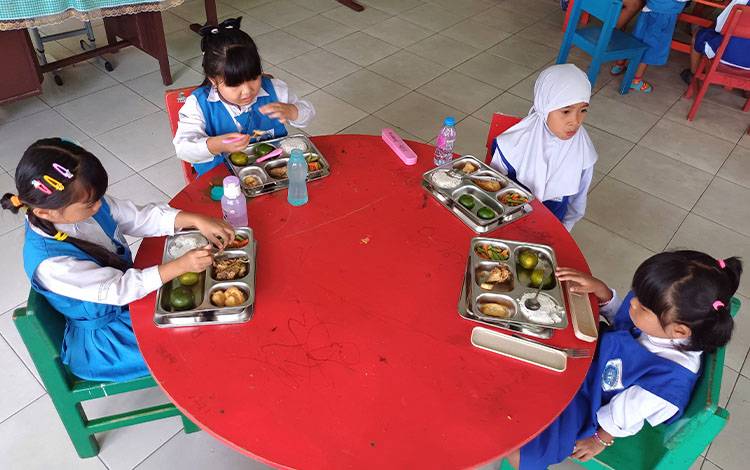 19 Sekolah ini Jadi Sasaran Makan Bergizi Gratis Perdana di Kotim