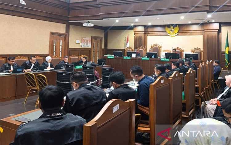 Pengacara Ronald Tannur Mengaku Beri Uang Rp6 Miliar ke Zarof Ricar