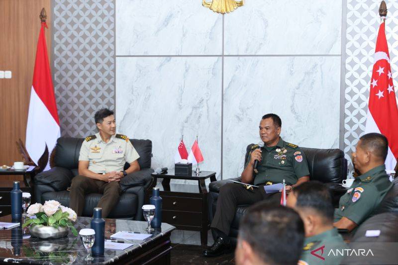TNI AD Perkuat Kerja Sama Militer dengan Angkatan Darat Singapura