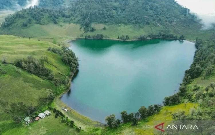 TNBTS Blacklist Lima Tahun Tujuh Orang Pendaki Ilegal Semeru